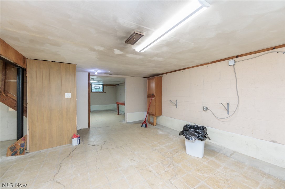 3516 Meadowbrook Boulevard Cleveland Heights OH 44118