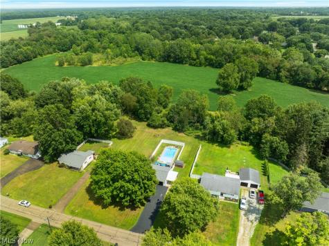 10606 Wilma Avenue NE Alliance OH 44601