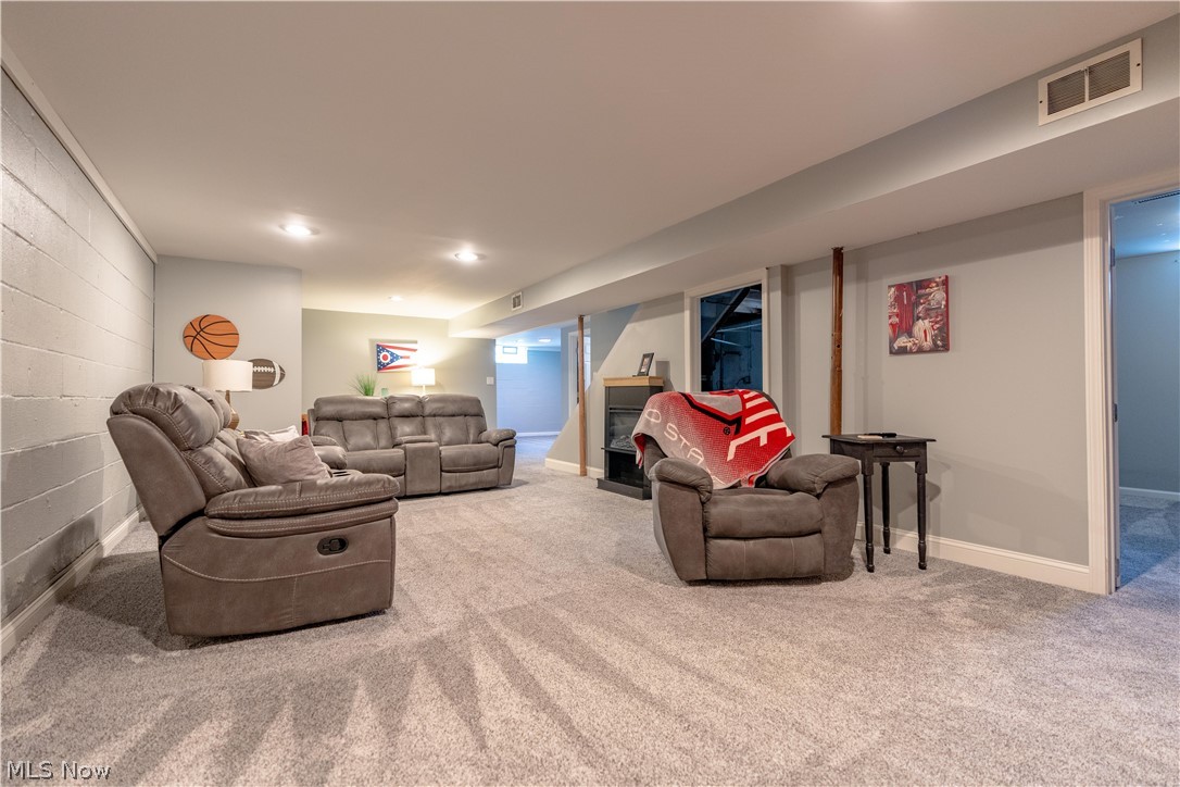 10606 Wilma Avenue NE Alliance OH 44601