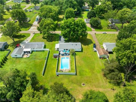 10606 Wilma Avenue NE Alliance OH 44601