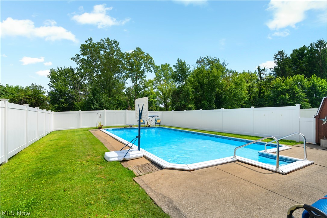 10606 Wilma Avenue NE Alliance OH 44601