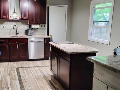 26 Edison Street Oberlin OH 44074