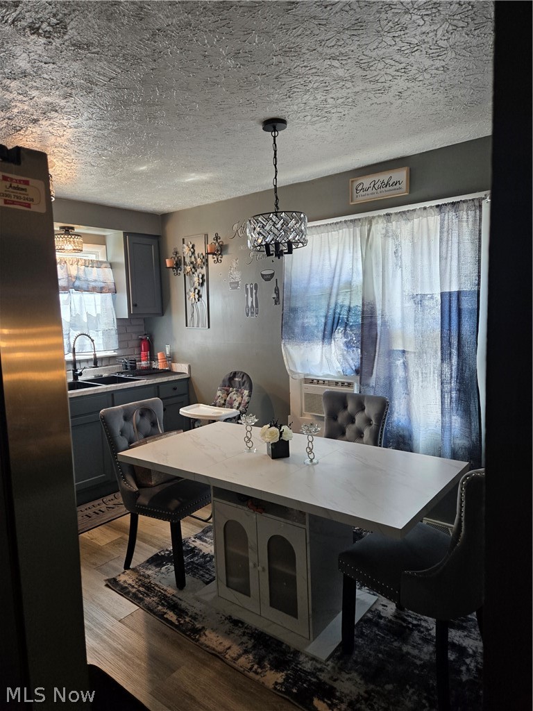 80 Omar Street Struthers OH 44471