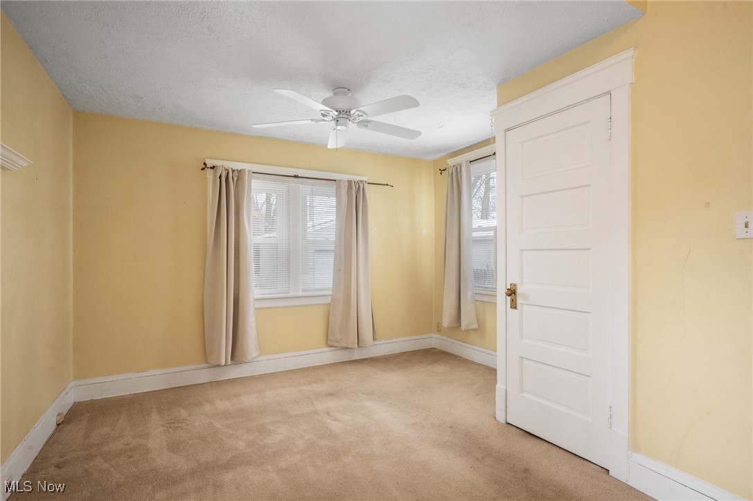 1669 Robinwood Avenue Lakewood OH 44107