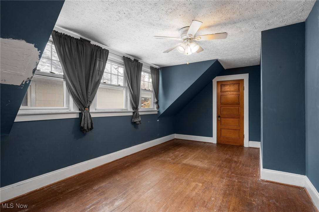 1669 Robinwood Avenue Lakewood OH 44107