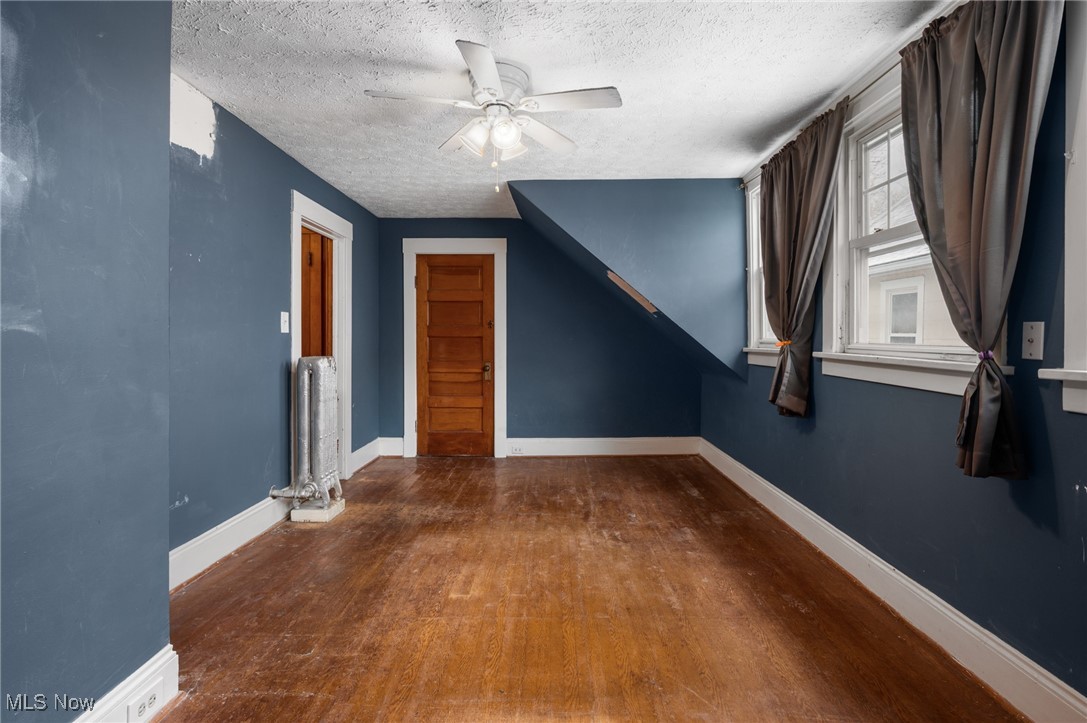 1669 Robinwood Avenue Lakewood OH 44107