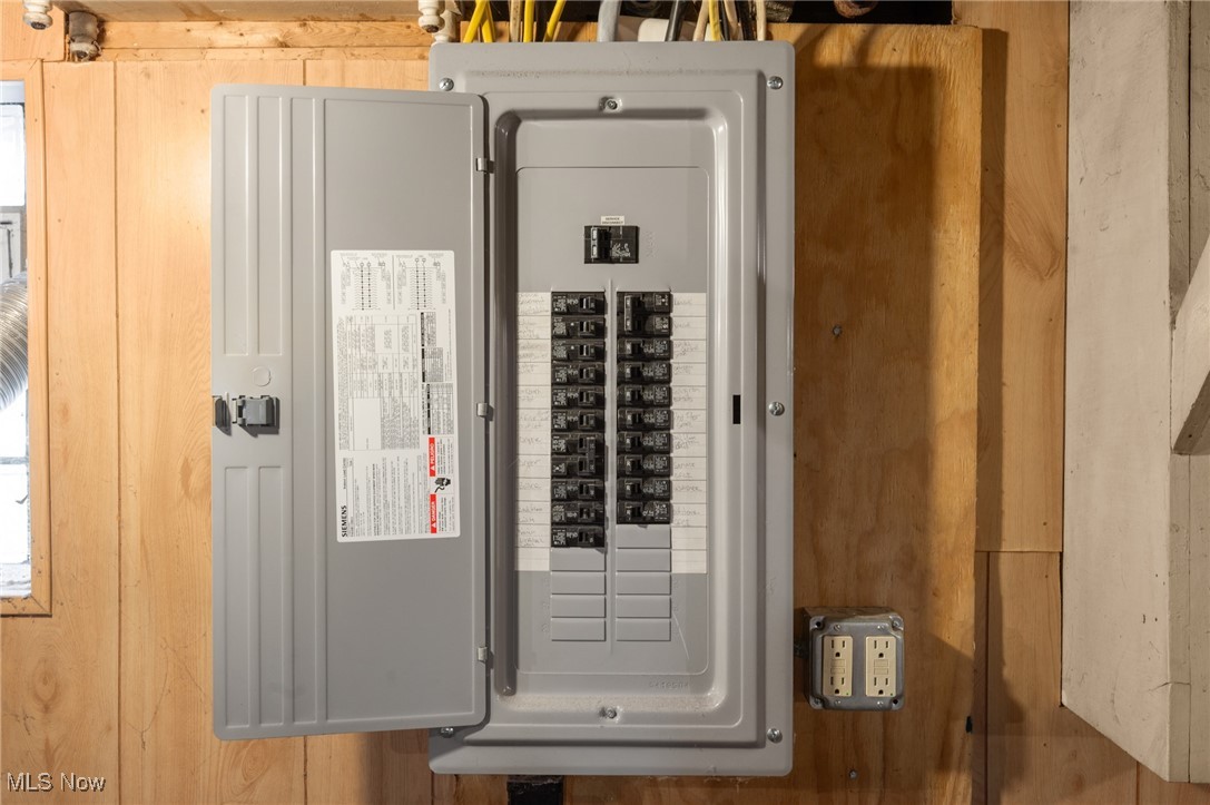 1669 Robinwood Avenue Lakewood OH 44107