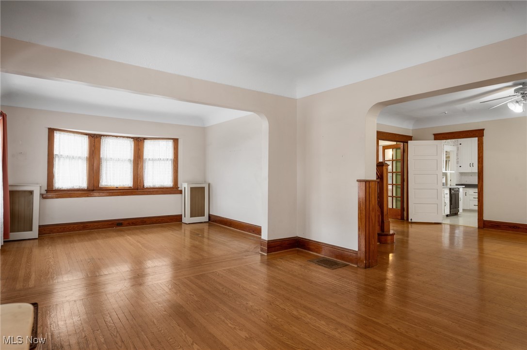 1669 Robinwood Avenue Lakewood OH 44107