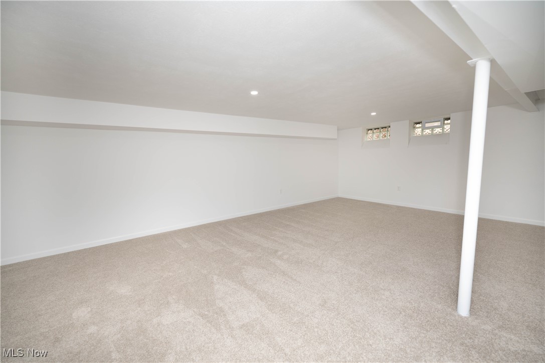 730 Glenhurst Road Willowick OH 44095