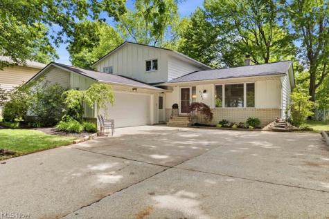 6741 Duneden Avenue Solon OH 44139