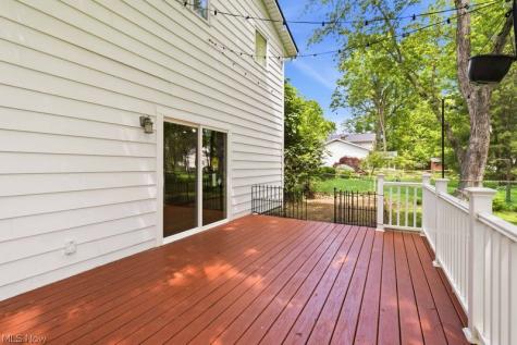 6741 Duneden Avenue Solon OH 44139
