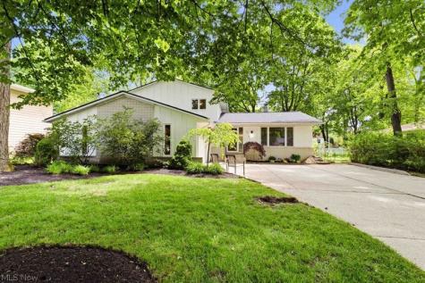 6741 Duneden Avenue Solon OH 44139