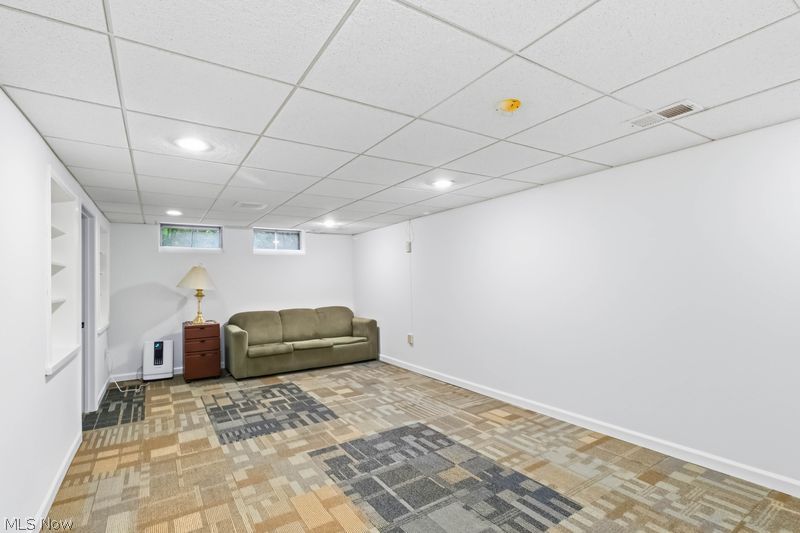 6741 Duneden Avenue Solon OH 44139