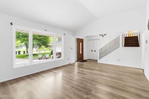 6741 Duneden Avenue Solon OH 44139