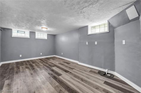 4972 Henry Street Garfield Heights OH 44125