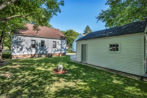 4972 Henry Street Garfield Heights OH 44125