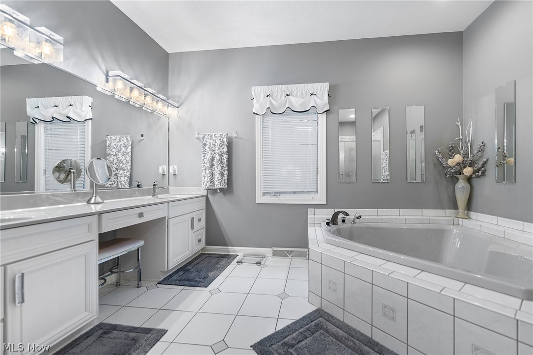1458 Tori Pines Court Canfield OH 44406