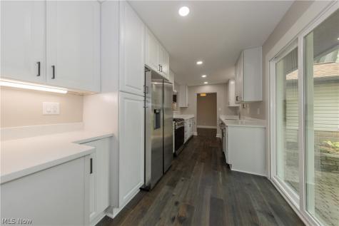 33 Oviatt Drive Northfield OH 44067