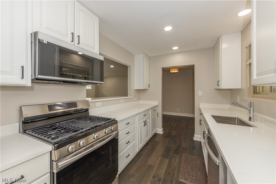 33 Oviatt Drive Northfield OH 44067