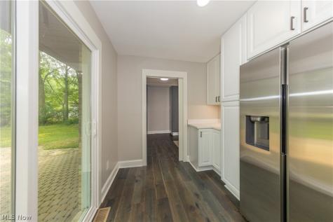 33 Oviatt Drive Northfield OH 44067