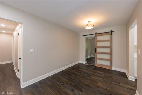 33 Oviatt Drive Northfield OH 44067