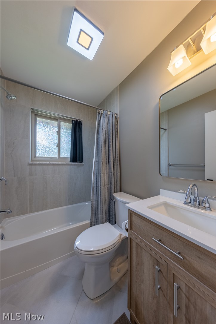 33 Oviatt Drive Northfield OH 44067