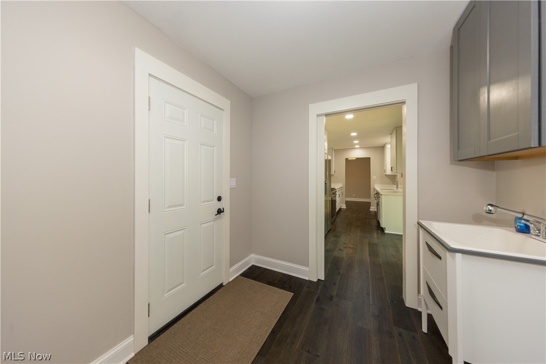 33 Oviatt Drive Northfield OH 44067