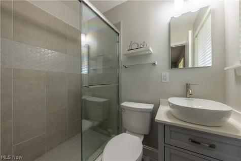 33 Oviatt Drive Northfield OH 44067