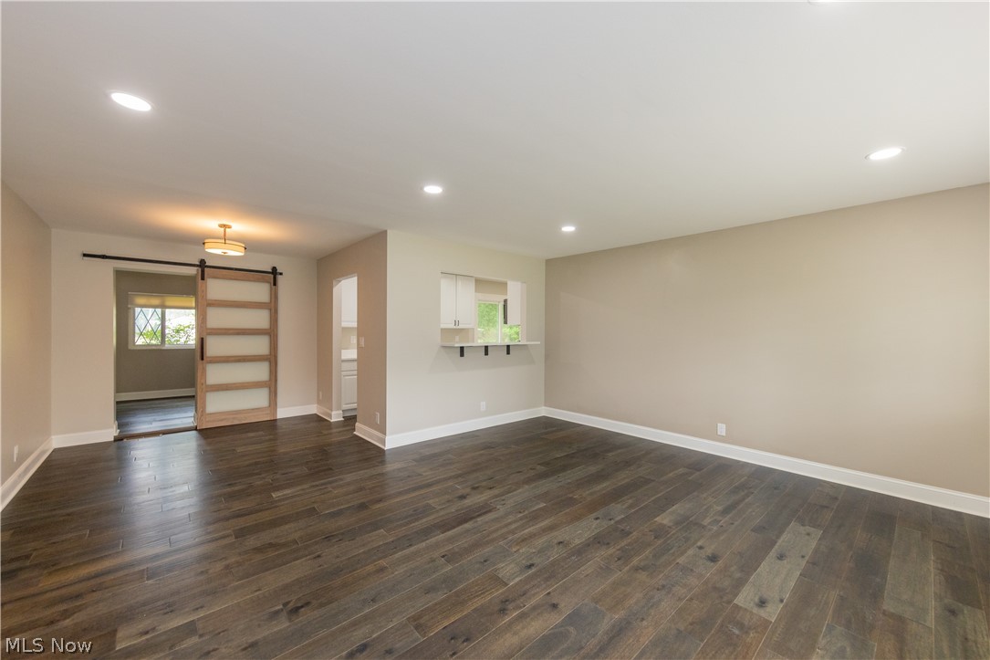 33 Oviatt Drive Northfield OH 44067
