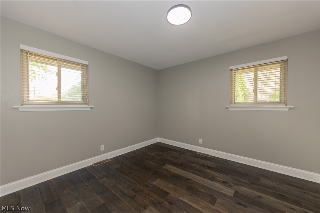 33 Oviatt Drive Northfield OH 44067