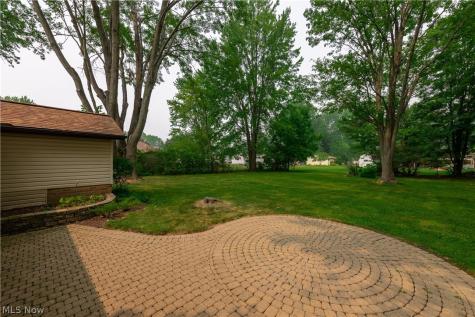 33 Oviatt Drive Northfield OH 44067