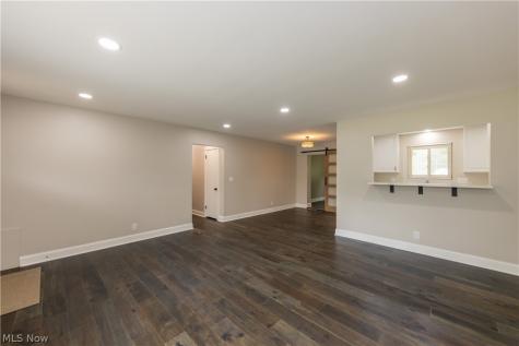 33 Oviatt Drive Northfield OH 44067