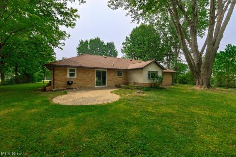 33 Oviatt Drive Northfield OH 44067