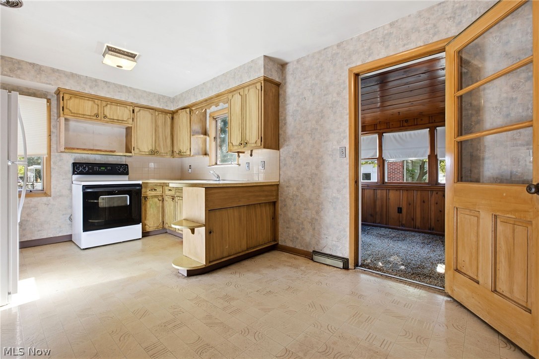 5451 Hill Street Maple Heights OH 44137