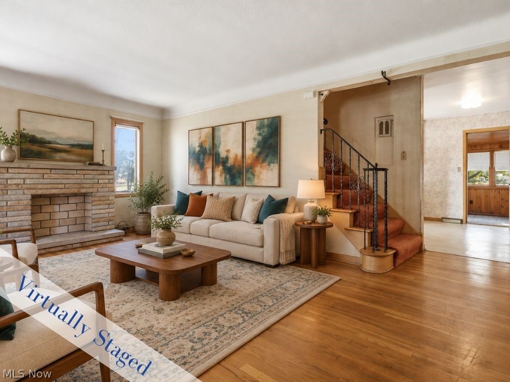 5451 Hill Street Maple Heights OH 44137