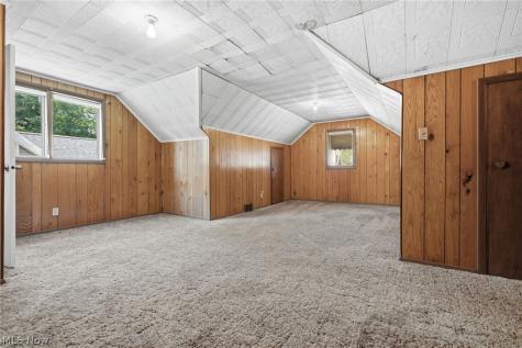 5451 Hill Street Maple Heights OH 44137