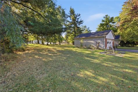 5451 Hill Street Maple Heights OH 44137