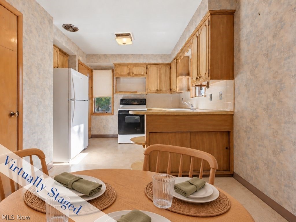 5451 Hill Street Maple Heights OH 44137