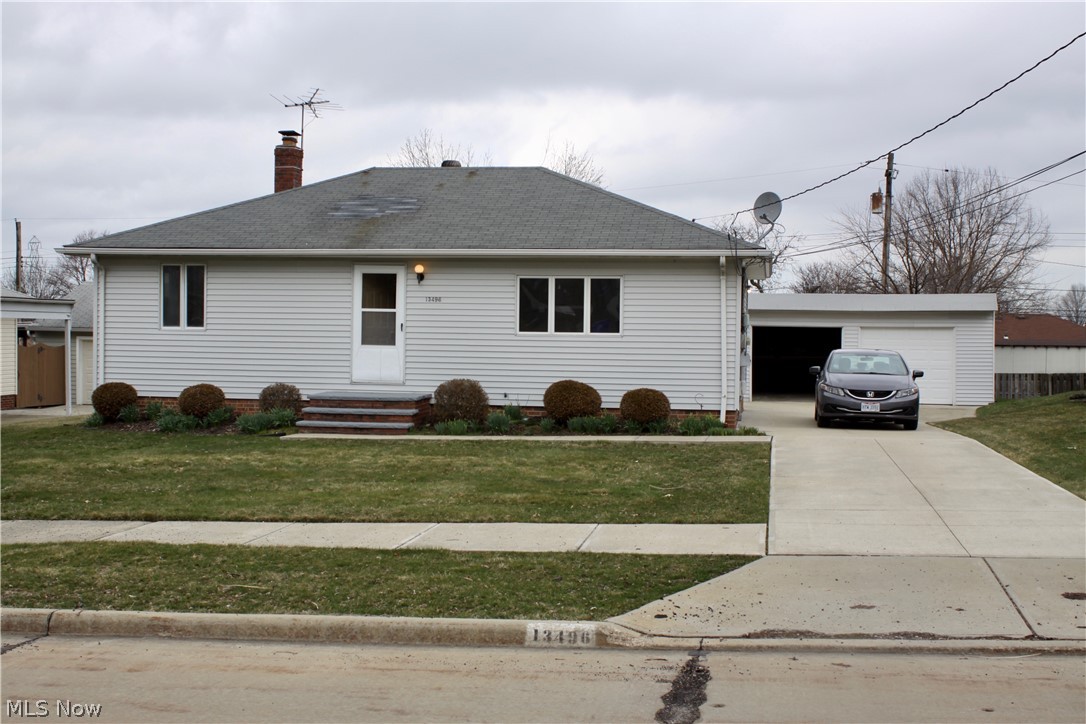 13496 Brookhaven Boulevard Brook Park OH 44142