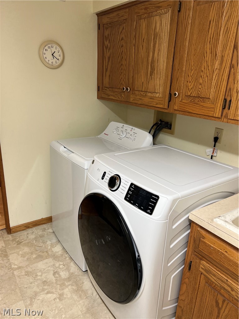 213 E 27th Street Dover OH 44622