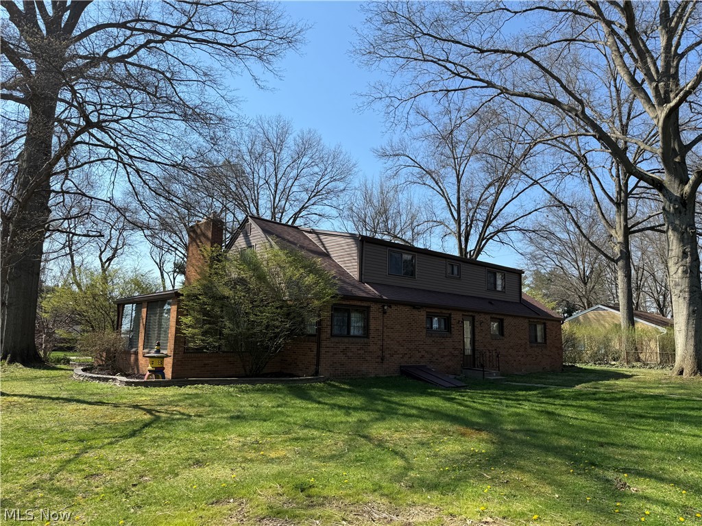 213 E 27th Street Dover OH 44622