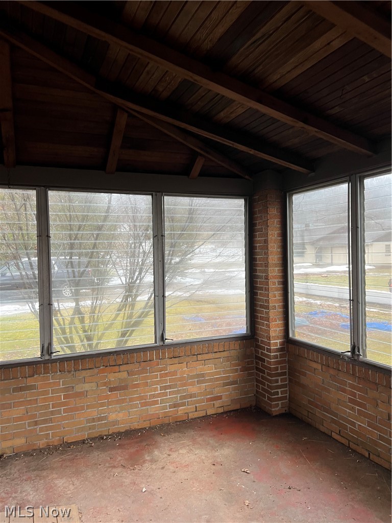 213 E 27th Street Dover OH 44622