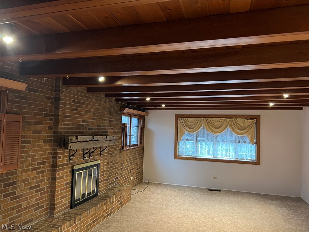213 E 27th Street Dover OH 44622