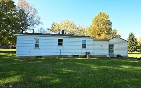 1926 Miday Avenue NE East Canton OH 44730