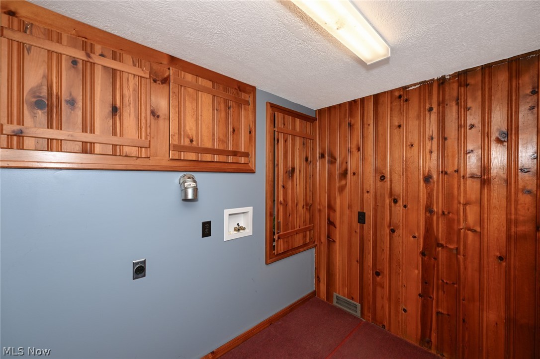 1926 Miday Avenue NE East Canton OH 44730