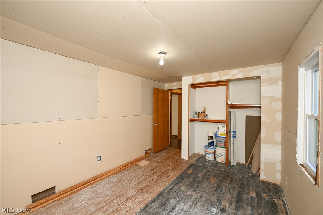 1926 Miday Avenue NE East Canton OH 44730
