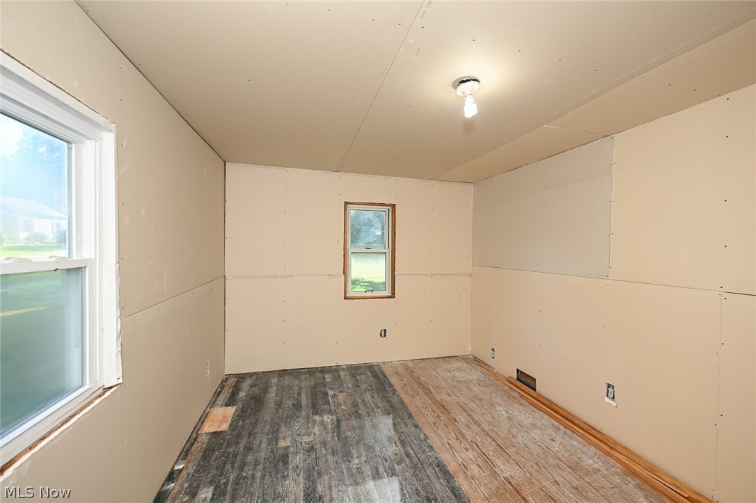 1926 Miday Avenue NE East Canton OH 44730