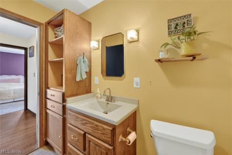13795 Shawnee Trail Middleburg Heights OH 44130