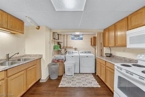 13795 Shawnee Trail Middleburg Heights OH 44130