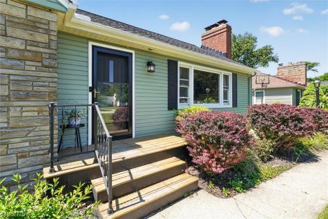 13795 Shawnee Trail Middleburg Heights OH 44130
